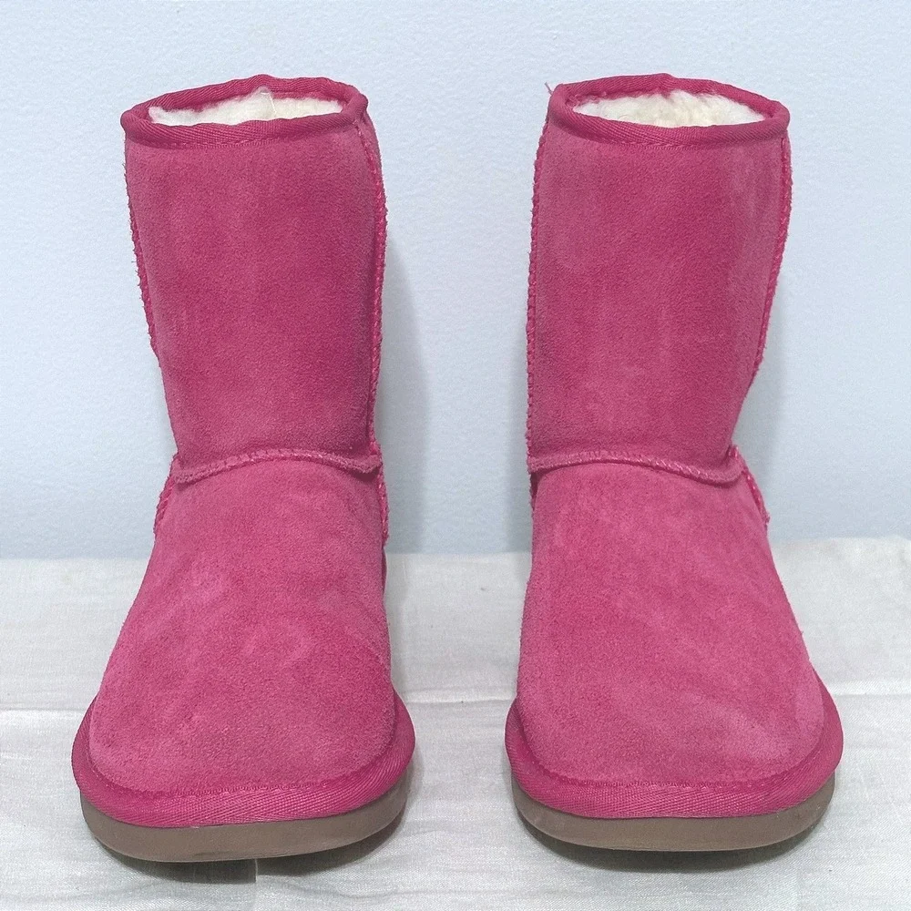 Koolaburra by‎ UGG Victoria Short Pink Suede Boots Kids Size 4  NO BOX
